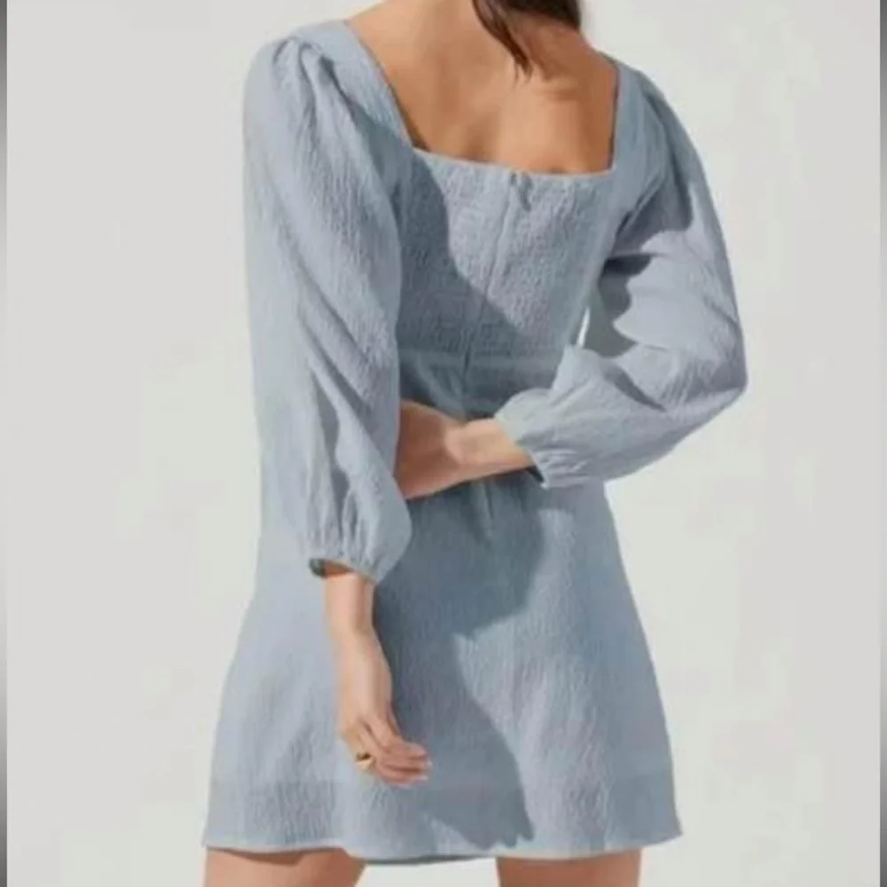 ASTR the Label center cutout wrap skirt mini dress - Picture 3 of 5